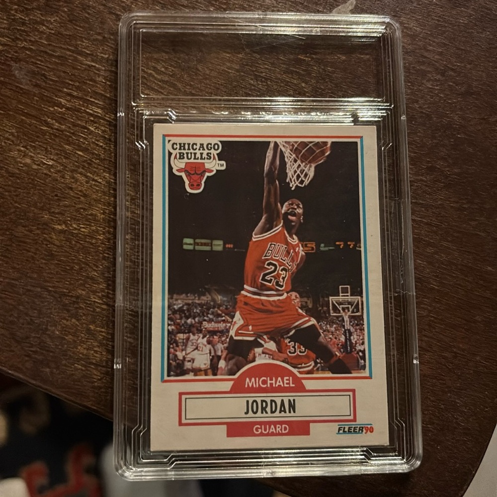 Jordan Bulls Card Fleer 1990 Error Card No Lines On Back MINT!!!Michal Jordan🔥